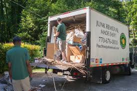 Best Retail Junk Removal  in Charlotte, TN